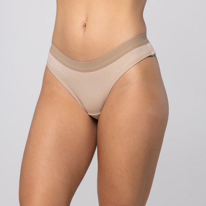 Calcinha em algodão oxigênio modelo fio duplo com elástico sustentação